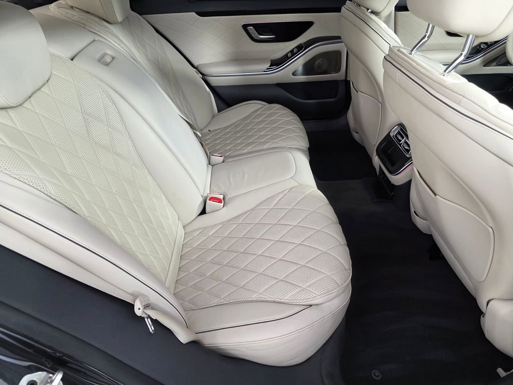 Certified 2023 Mercedes-Benz S 580 4MATIC Sedan image 25
