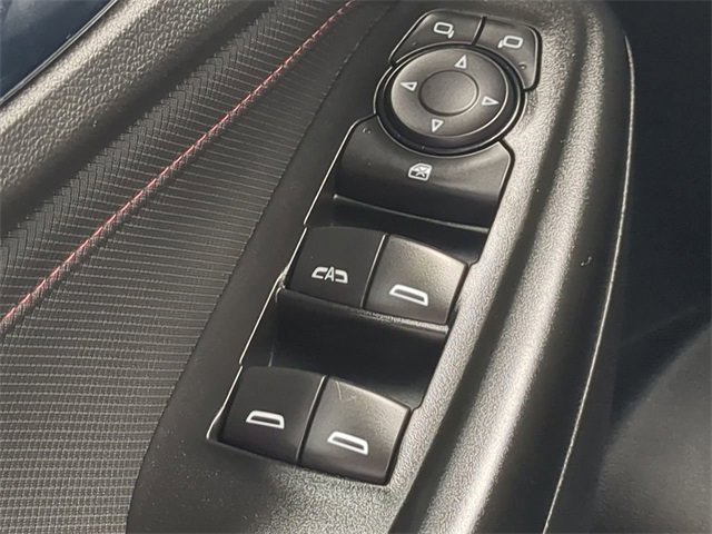 Used 2021 Chevrolet TrailBlazer RS w/ Technology Package image 23