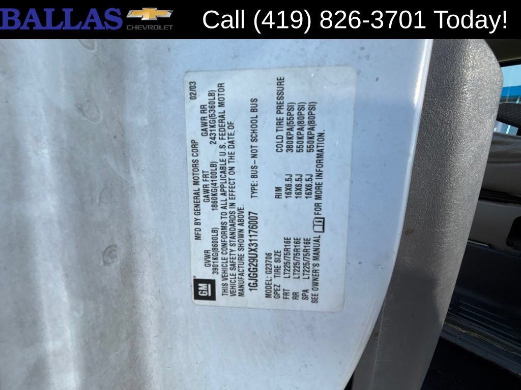 Used 2003 GMC Savana 2500 Extended Passenger w/ Sle Preferred Equipment Group RWD image 13
