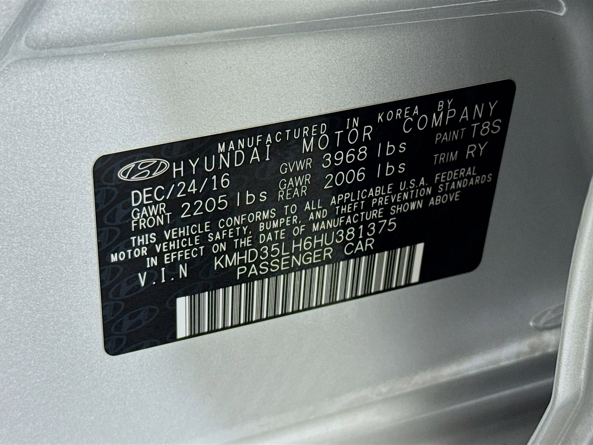 Used 2017 Hyundai Elantra GT image 37