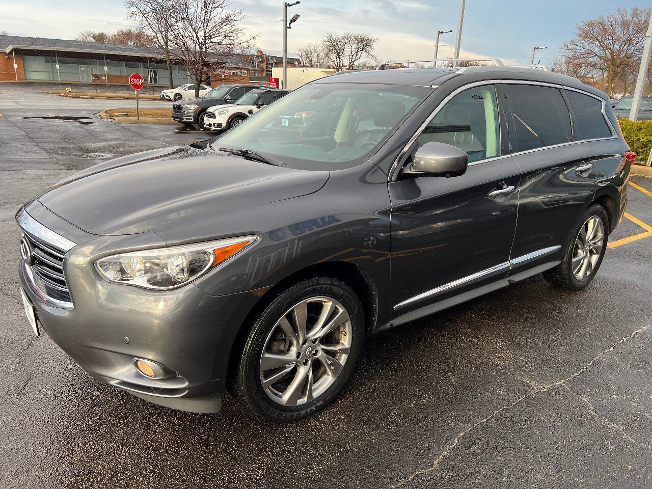 Used 2013 INFINITI JX35 AWD w/ Premium Pkg image 5