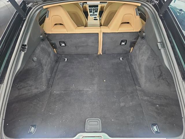 Used 2017 Porsche Panamera RWD image 21