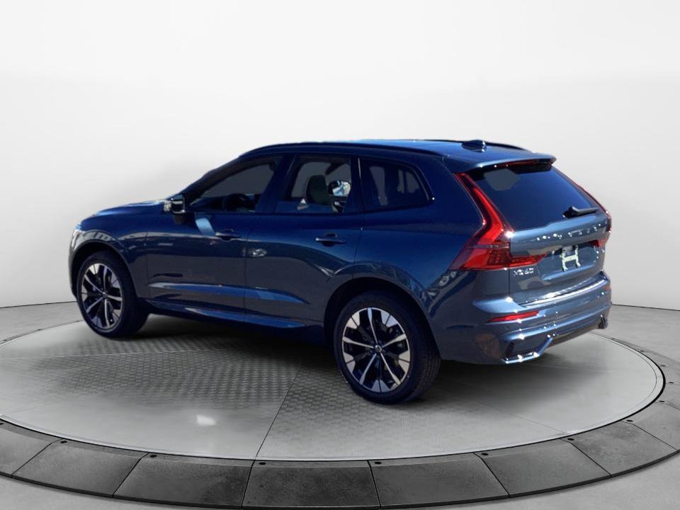 New 2027 Volvo XC60 B5 Plus AWD/4WD image 5