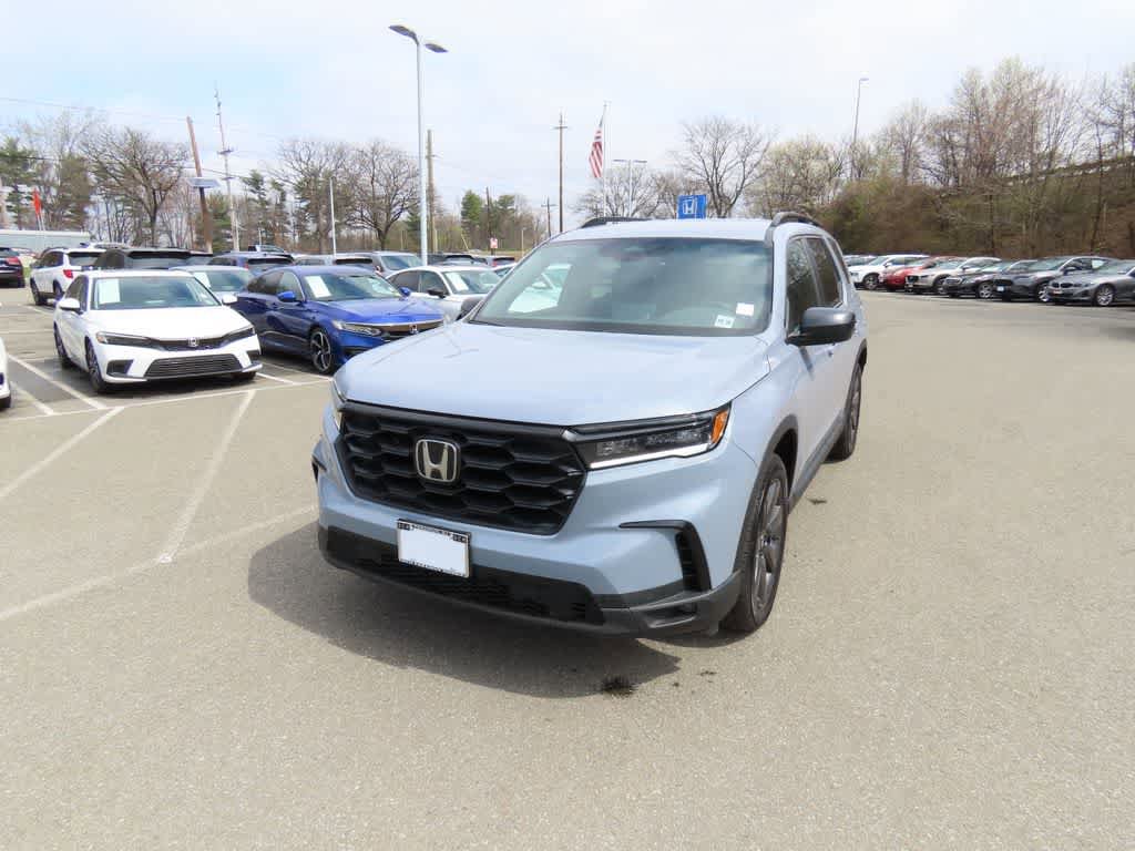 Certified 2025 Honda Pilot Sport
