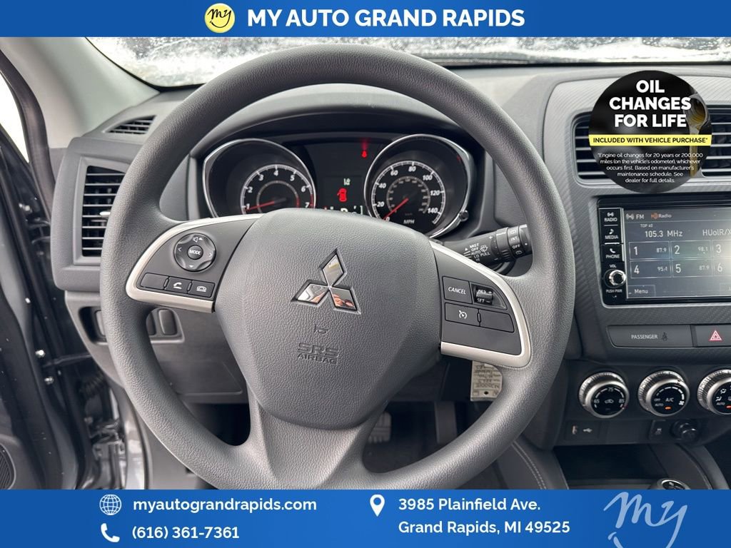 Used 2025 Mitsubishi Outlander Sport ES image 16