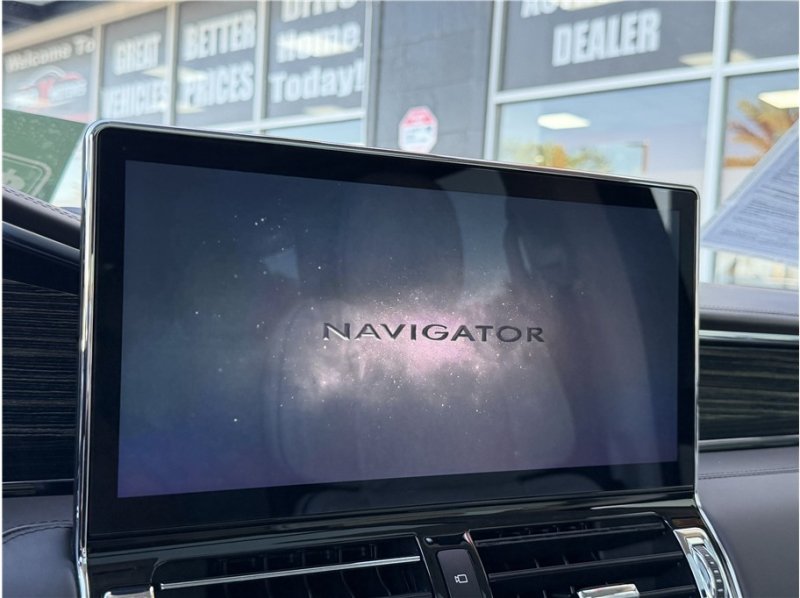Used 2022 Lincoln Navigator Black Label AWD/4WD image 49