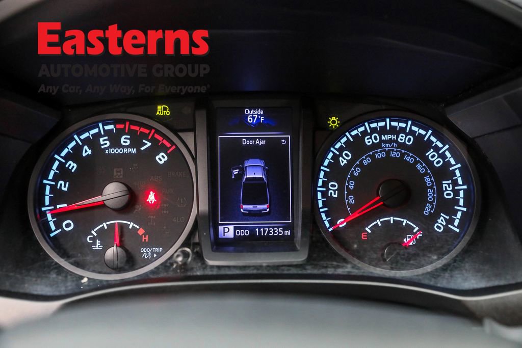 Used 2020 Toyota Tacoma SR image 17