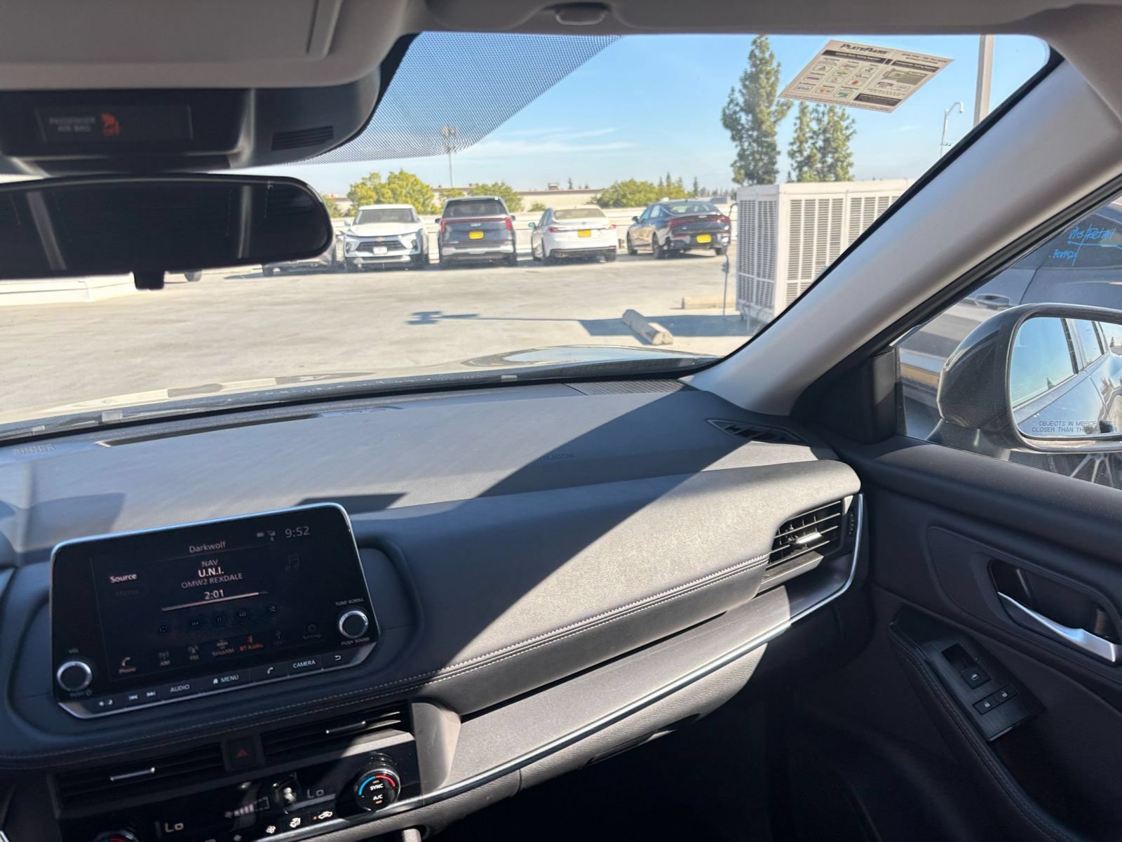 Used 2025 Nissan Rogue SV FWD image 36