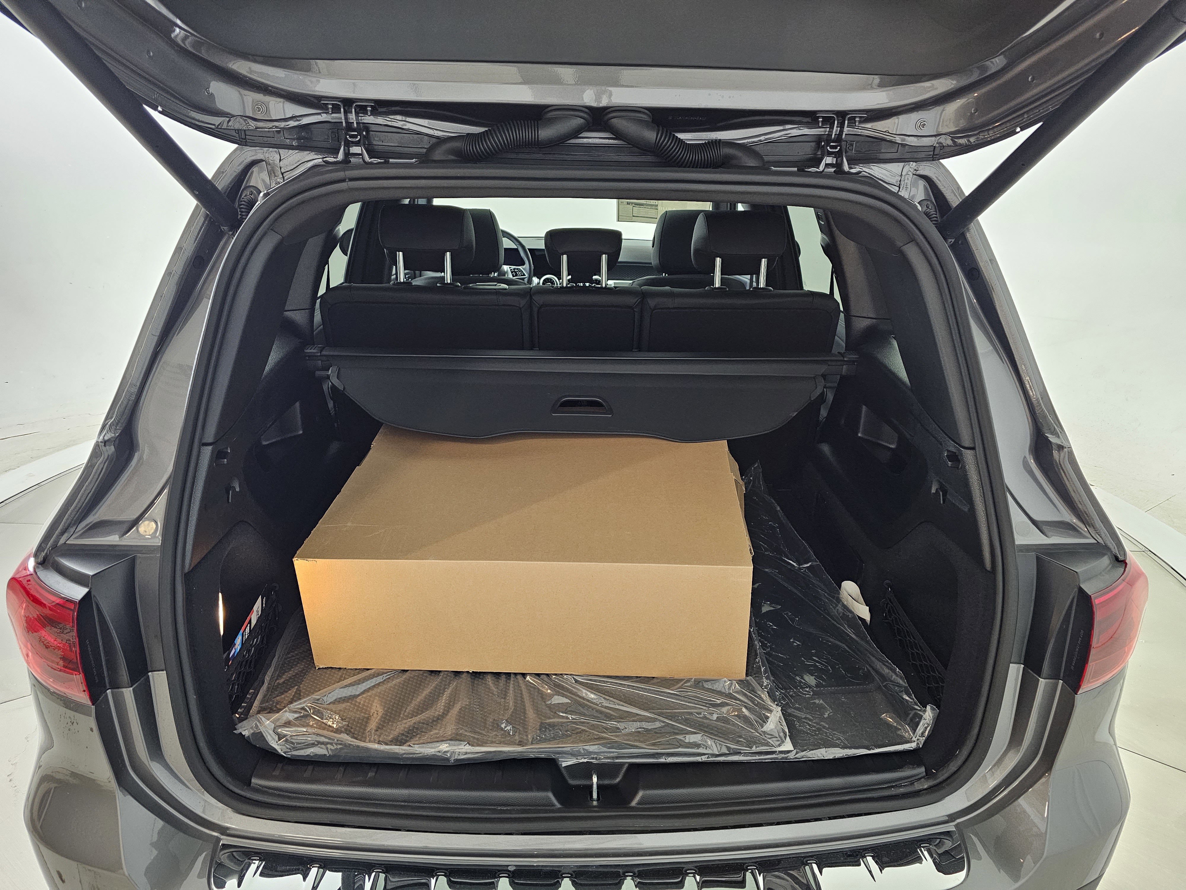 New 2026 Mercedes-Benz GLB 250 4MATIC image 28