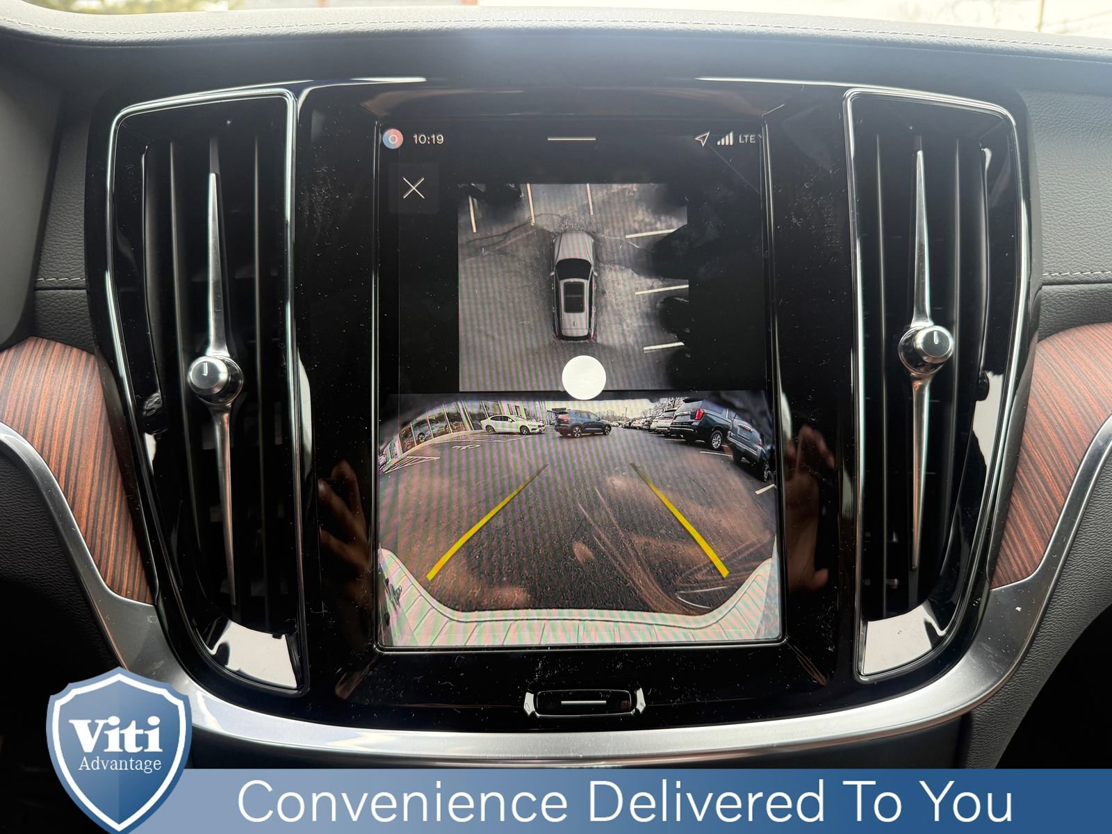 New 2026 Volvo V60 B5 Cross Country Ultra w/ Protection Package Premier image 16