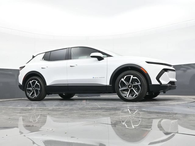 New 2026 Chevrolet Equinox EV LT FWD image 41