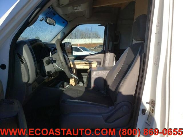 Used 2016 Nissan NV 2500 SV image 7
