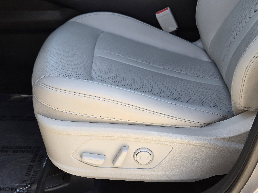 Certified 2022 Kia Sorento SX image 26