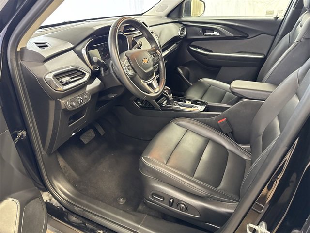 Certified 2021 Chevrolet TrailBlazer LT w/ Premium Seating Package image 11