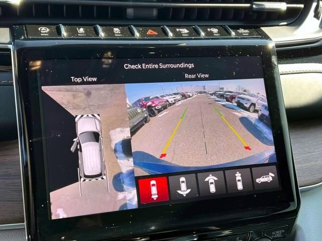 Certified 2023 Jeep Grand Cherokee Summit w/ Adv Protech Group IV image 33