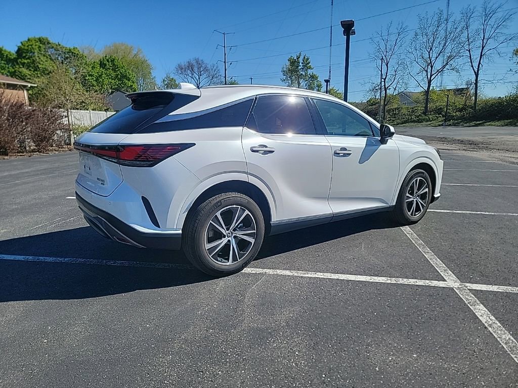 Used 2024 Lexus RX 350 Premium w/ Convenience Package AWD/4WD image 4