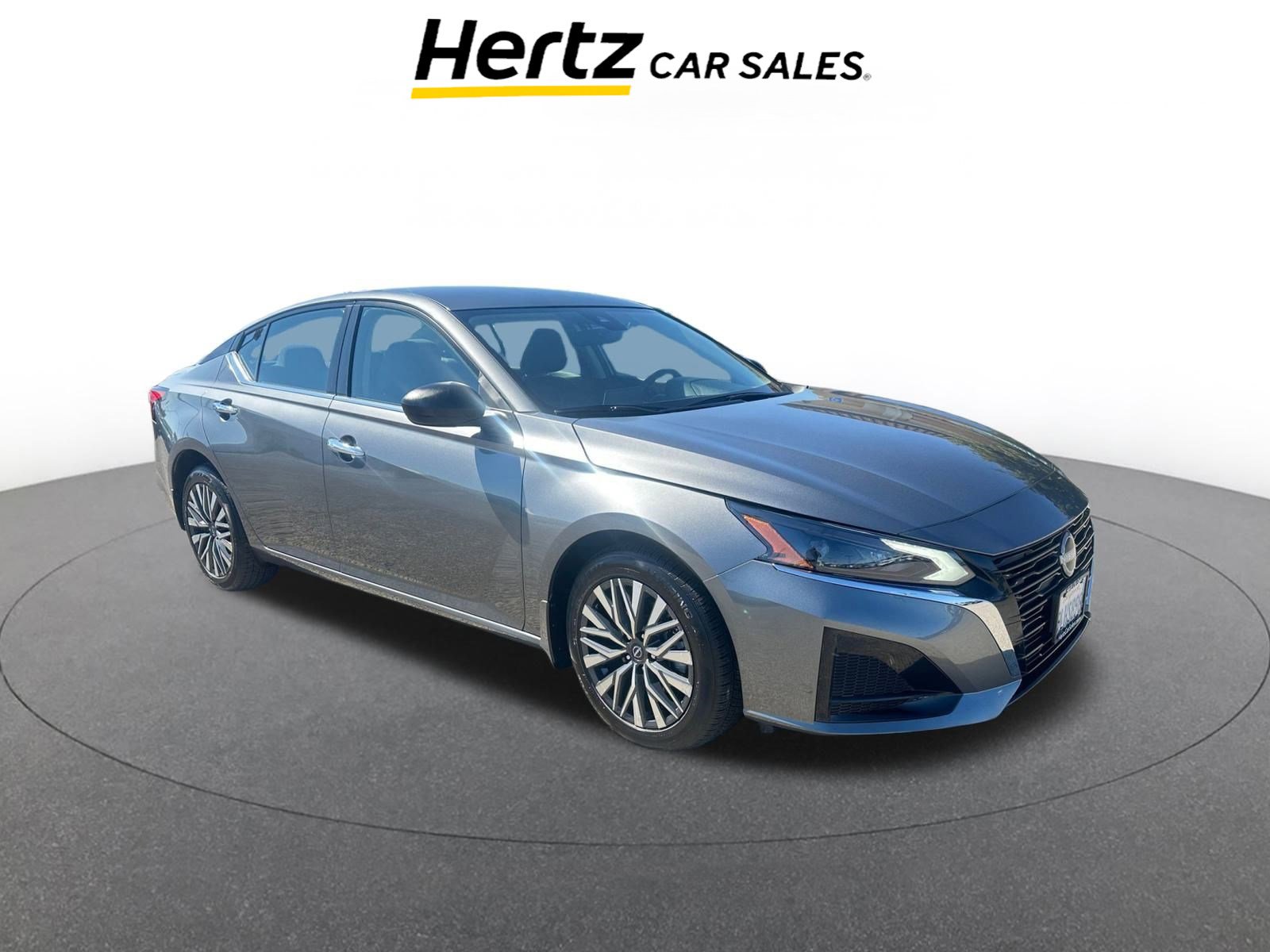 Used 2024 Nissan Altima 2.5 SV