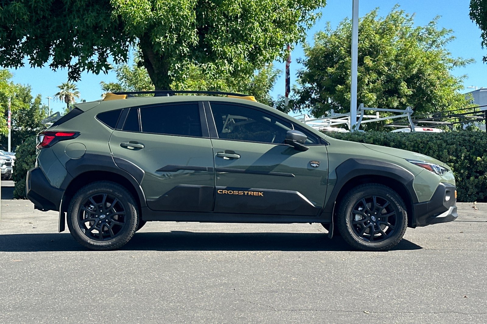 Used 2025 Subaru Crosstrek 2.5i Wilderness AWD/4WD image 3