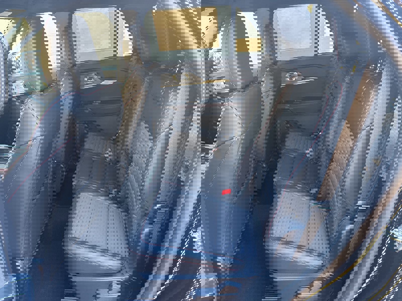 New 2026 Ford Explorer ST-Line w/ ST-Line Street Pack image 15