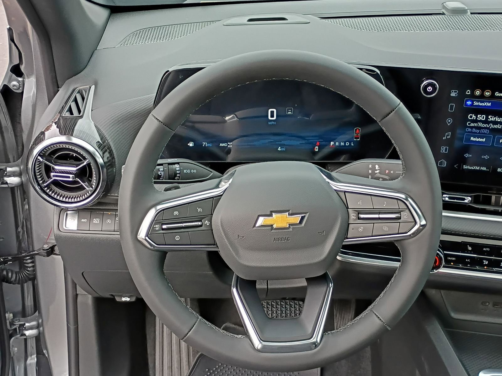 New 2026 Chevrolet Equinox LT w/ Convenience Package II image 28