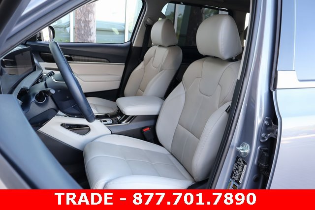 Used 2023 Kia Telluride SX image 11