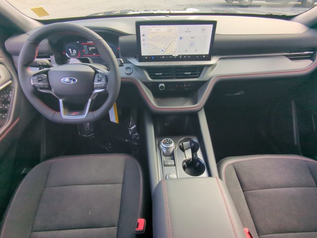 New 2027 Ford Explorer Active w/ Active Comfort Package RWD image 16