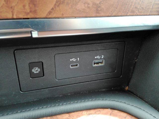 Used 2023 Nissan Armada SL w/ Captain's Chairs Package image 49