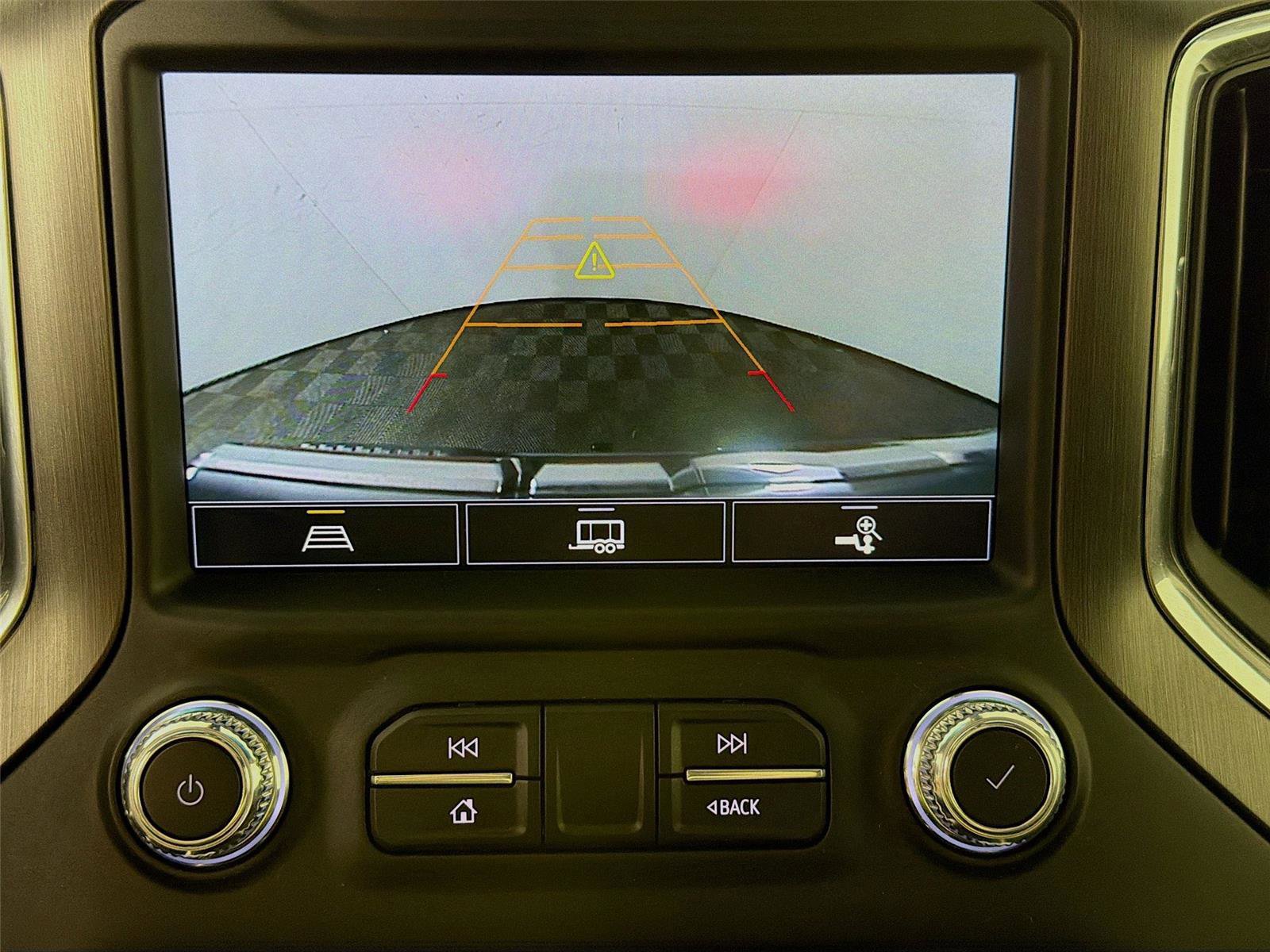 Used 2022 GMC Sierra 1500 AT4 w/ AT4 Preferred Package image 16