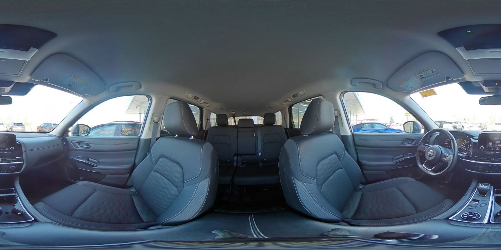 Used 2025 Nissan Pathfinder SV image 45