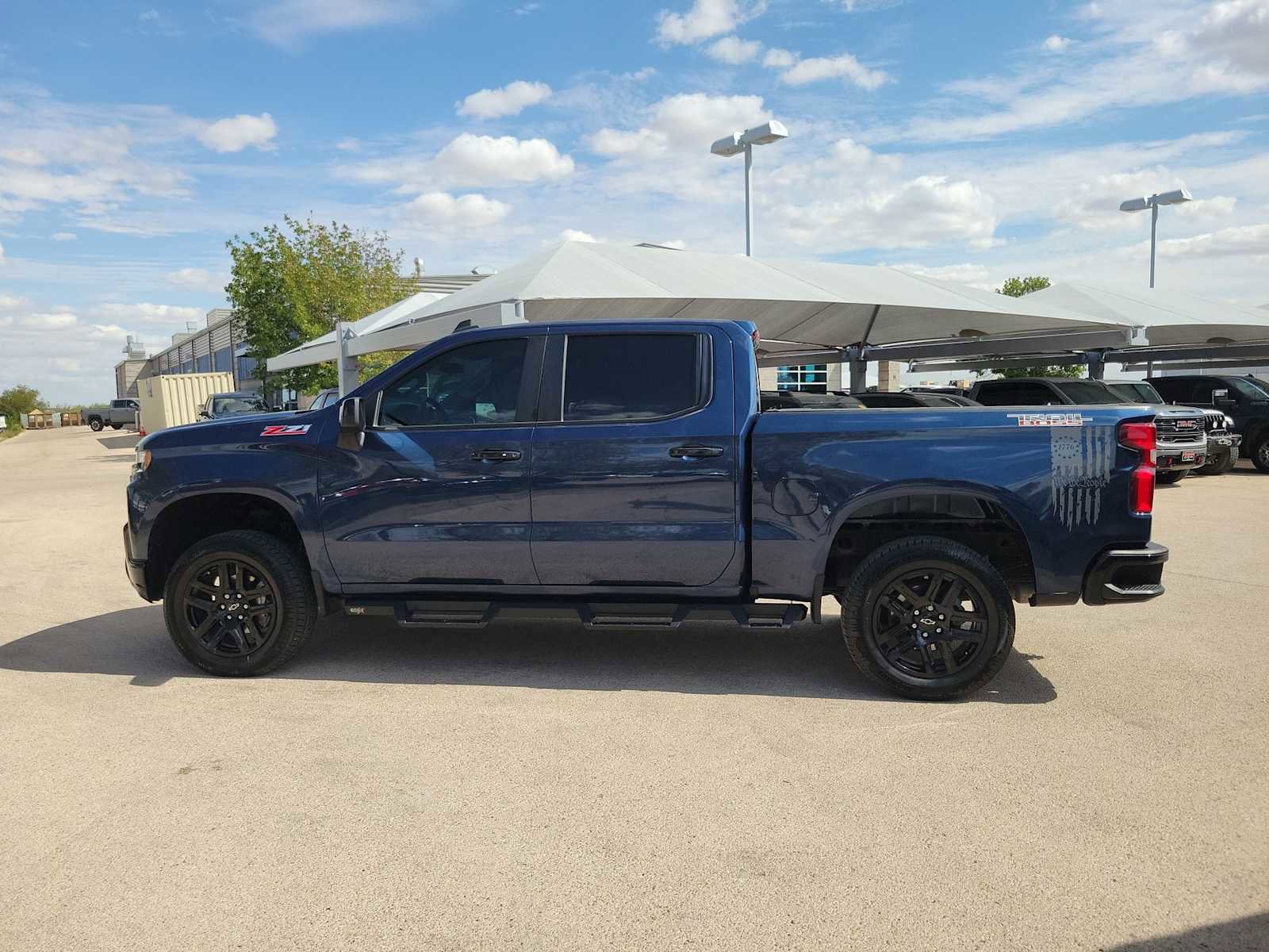 Used 2022 Chevrolet Silverado 1500 LT Trail Boss w/ Safety Package image 3