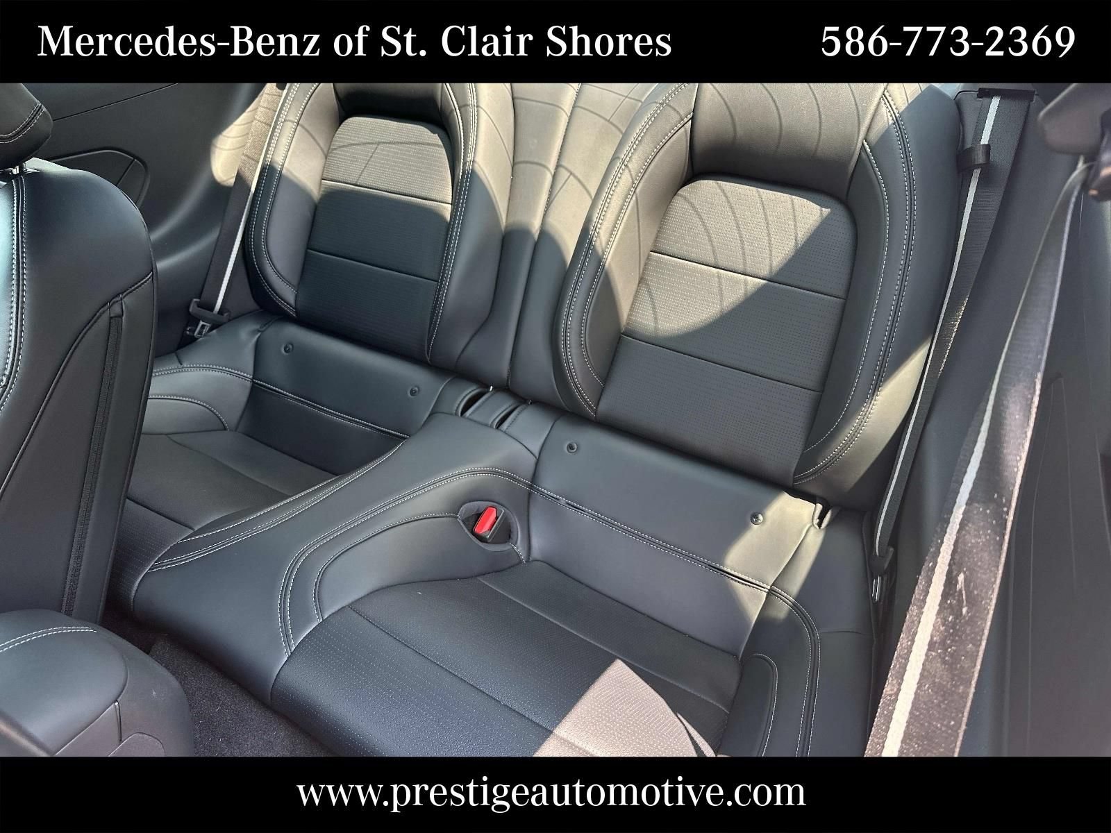 Used 2025 Ford Mustang Premium RWD image 12
