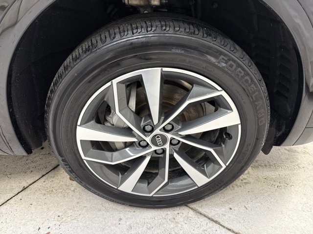 Used 2024 Audi Q5 2.0T Premium Plus image 34