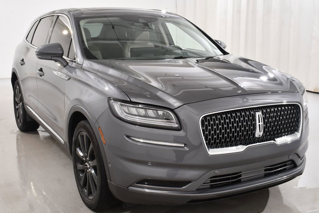 Used 2023 Lincoln Nautilus Reserve w/ Equipment Group 201A AWD/4WD image 4