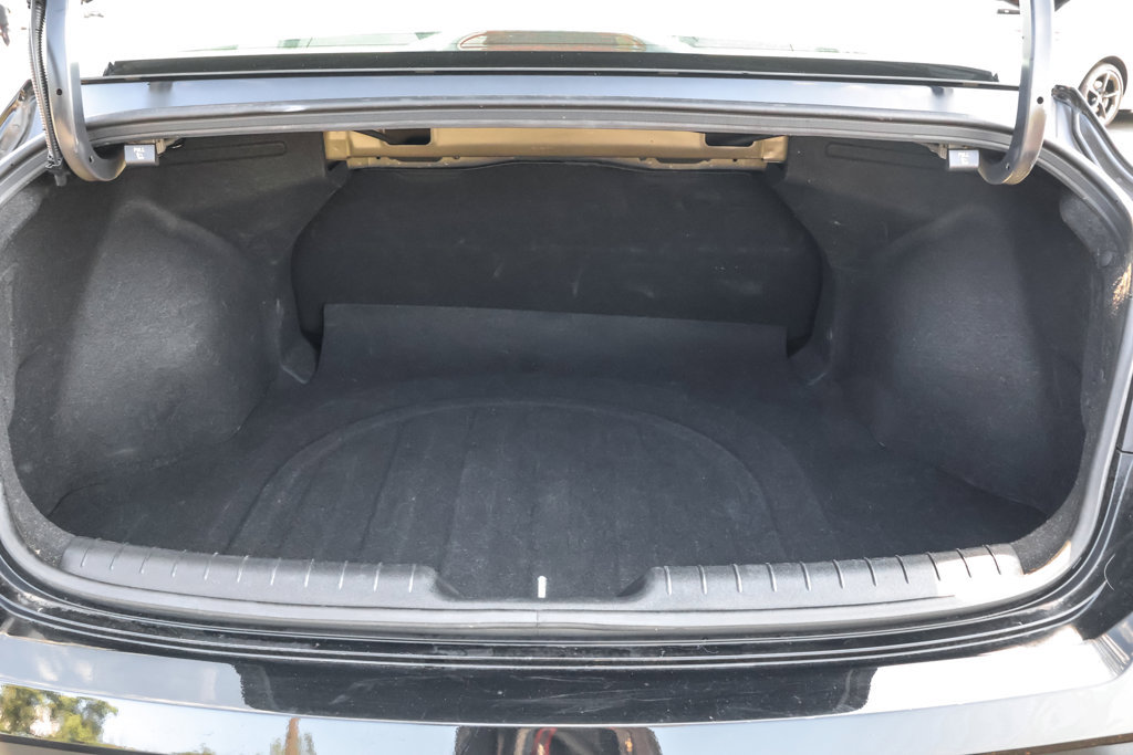 Certified 2024 Hyundai Elantra SEL FWD image 30