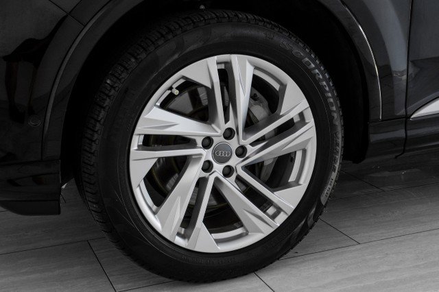 Used 2020 Audi Q7 2.0T Premium Plus w/ Premium Plus Package image 54