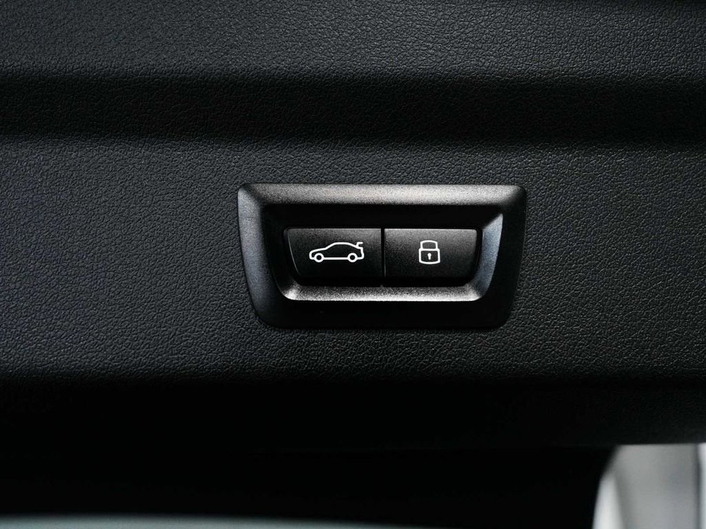 Used 2026 BMW X2 xDrive28i AWD/4WD image 42