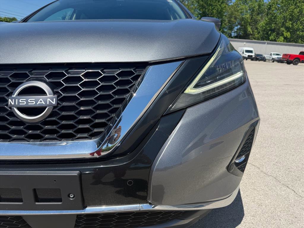 Used 2023 Nissan Murano SV AWD/4WD image 6