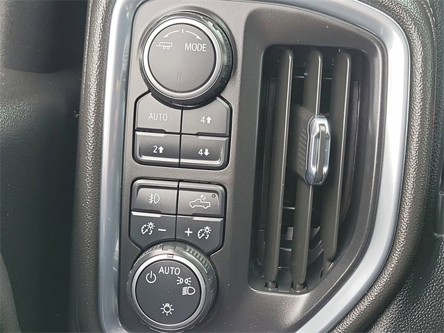 Certified 2022 Chevrolet Silverado 1500 LT Trail Boss w/ Convenience Package II image 17