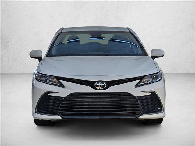 Used 2023 Toyota Camry LE image 2