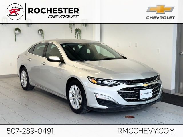 Used 2019 Chevrolet Malibu Hybrid image 1