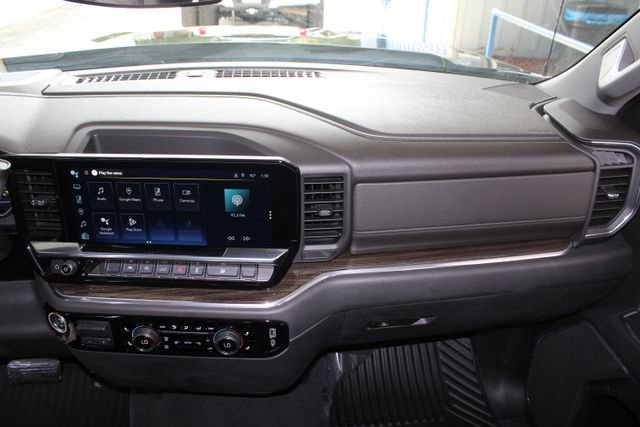 Used 2025 Chevrolet Silverado 1500 LT image 22