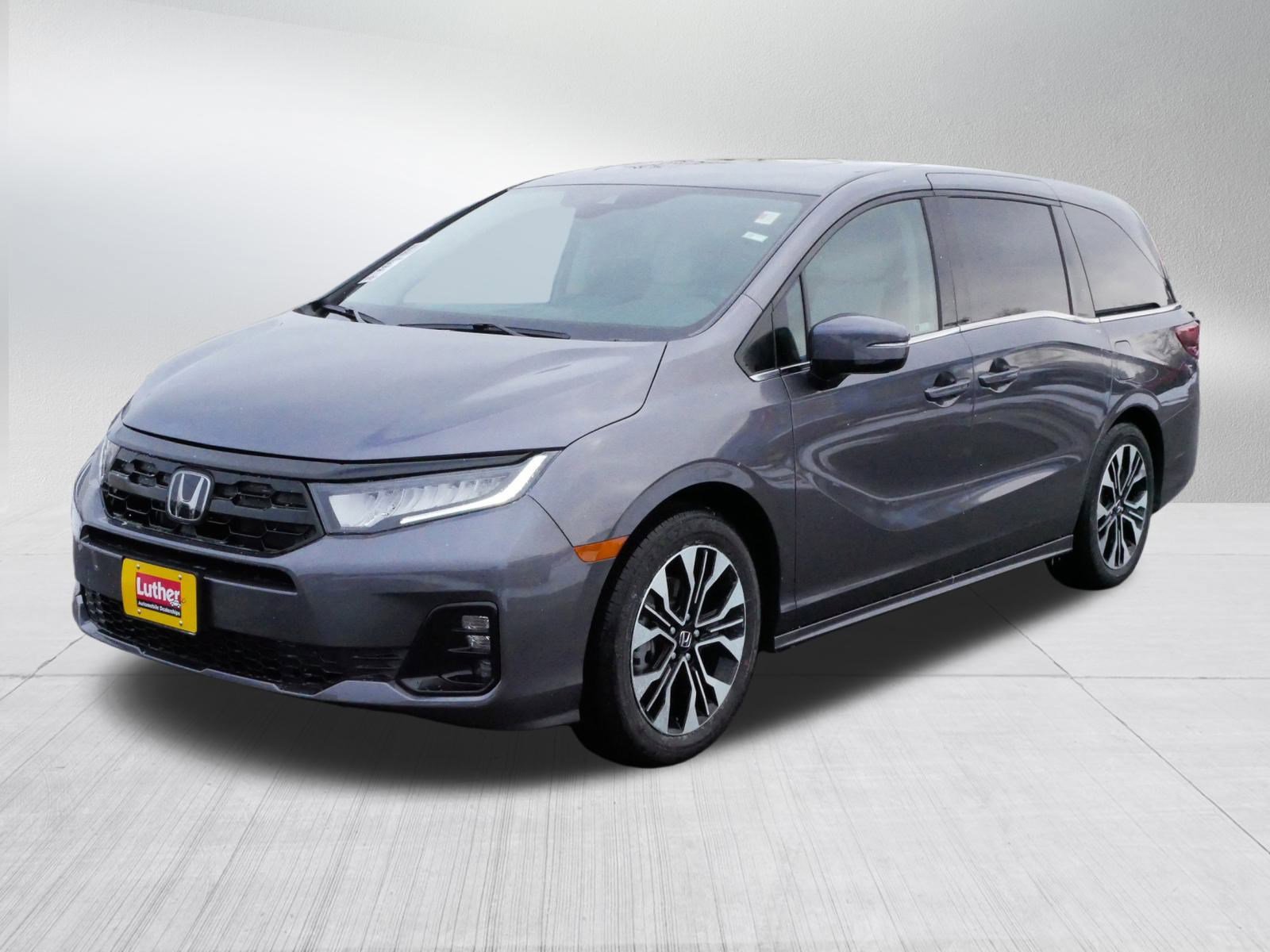 Certified 2026 Honda Odyssey Elite image 3