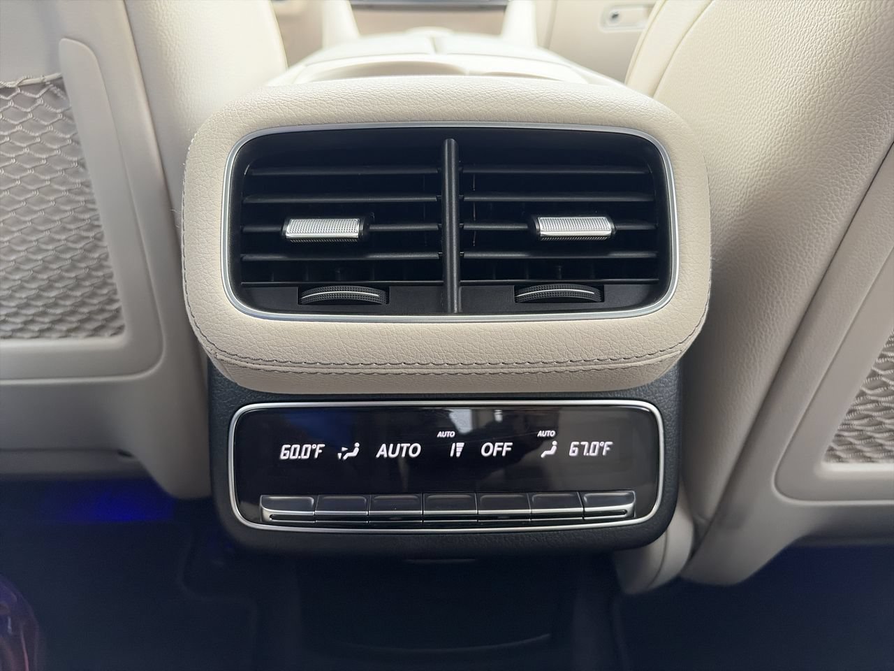 Used 2021 Mercedes-Benz GLS 450 4MATIC image 31