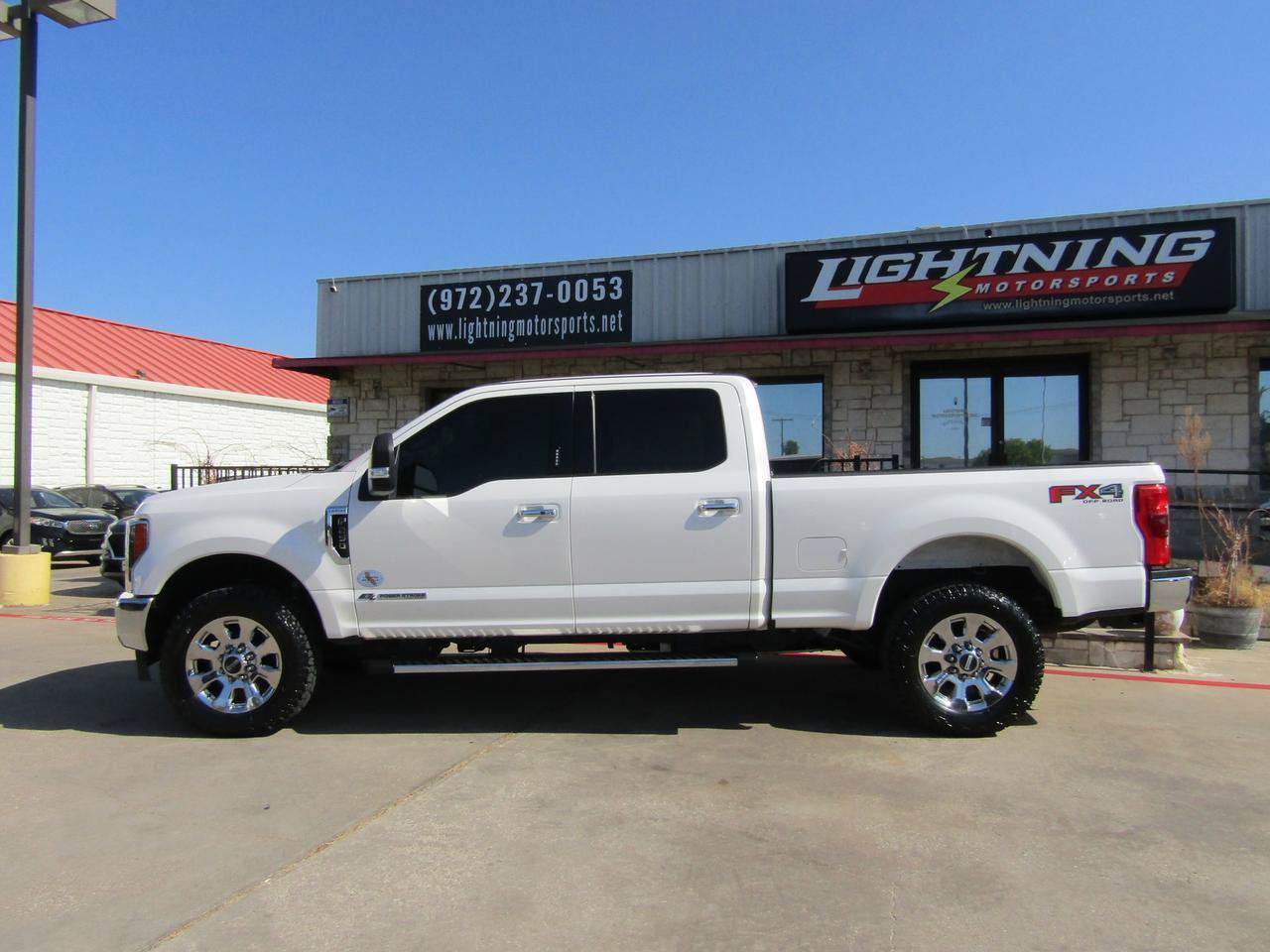 Used 2019 Ford F250 Lariat w/ Lariat Ultimate Package AWD/4WD image 2