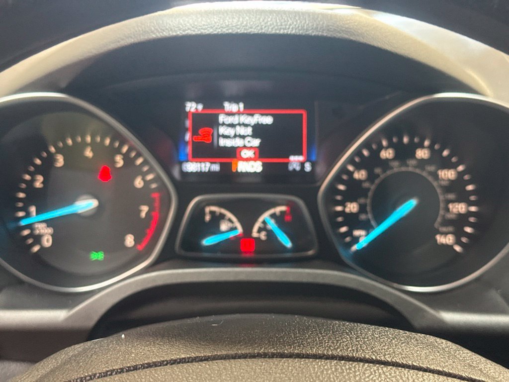 Used 2019 Ford Escape SE FWD image 24