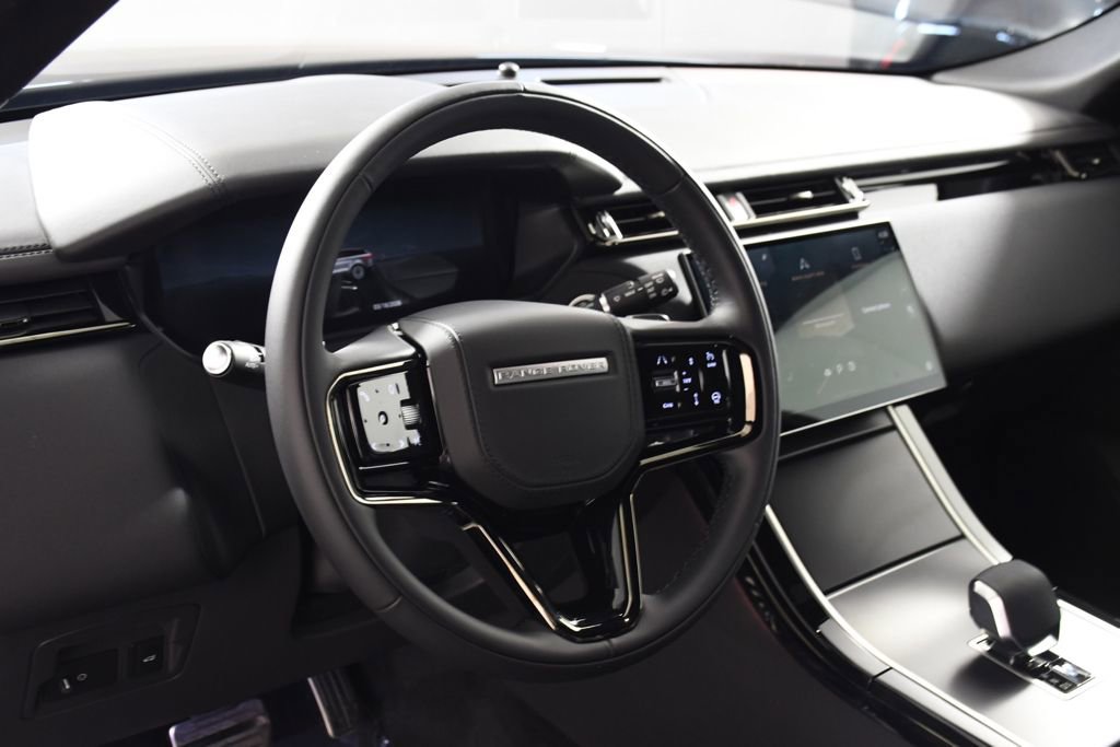 New 2026 Land Rover Range Rover Velar Dynamic SE AWD/4WD image 13