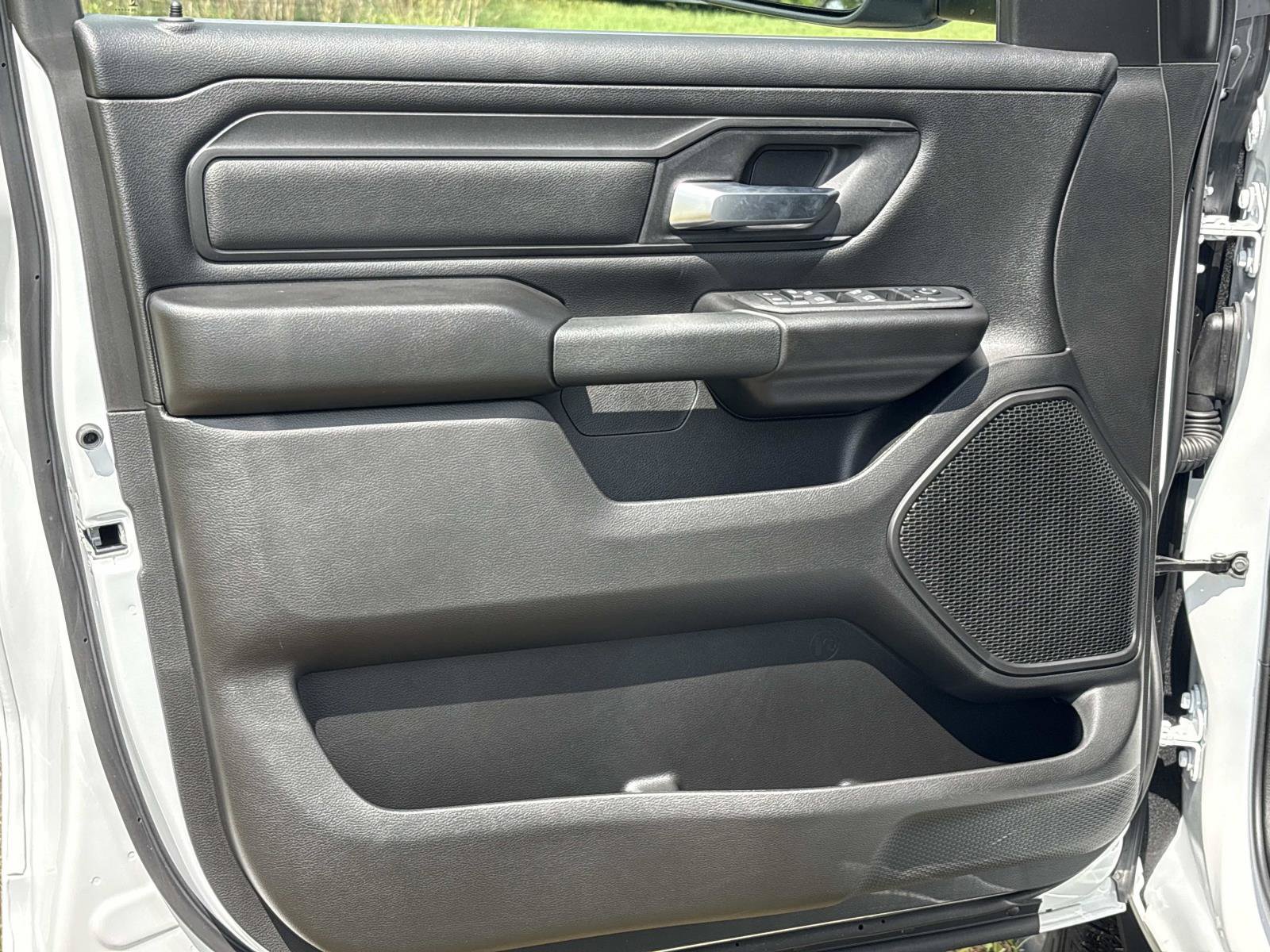 New 2027 RAM 1500 Express RWD image 17