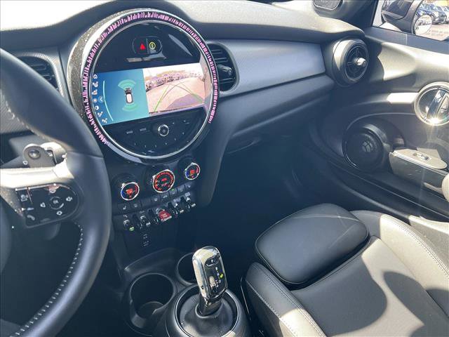 Used 2022 MINI Cooper S image 18