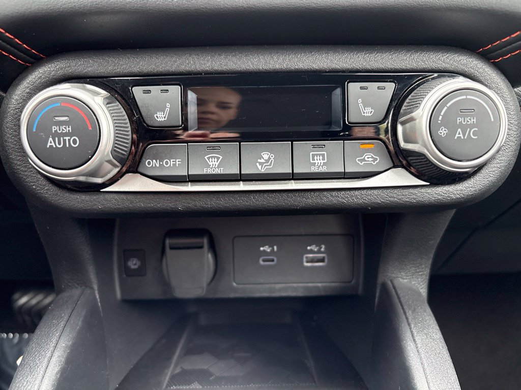 Used 2024 Nissan Versa SR w/ Trunk Package FWD image 22