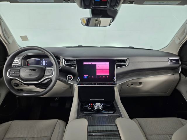 Used 2024 Jeep Wagoneer L Series II w/ Flexible Seating Group image 25